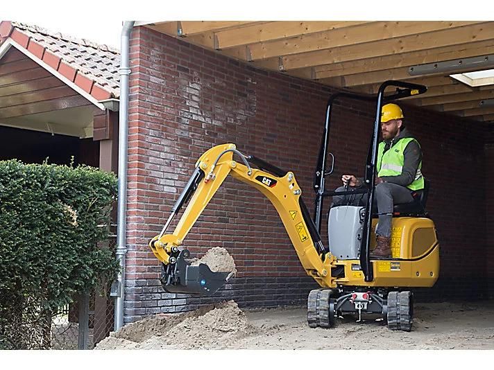 New and Used Low Price Cater Pillar Mini Crawler Excavators 300.9d/301.5/301.8/302cr/302.7cr/303cr/303.5cr/304/307.5/308cr/310