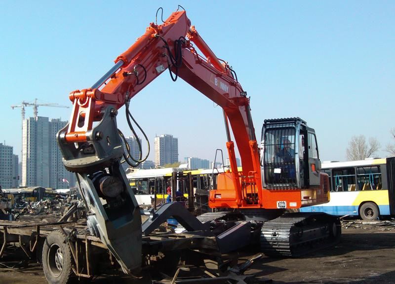 Bonny 43ton Hydraulic Material Handling Machine Handler on Track for Scrap and Waste Recycling