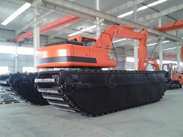 Wetland Hydraulic Excavator 15000 Kgs