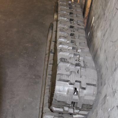 Excavators Rubber Track (230X101X30) for Komatsu Construction Equipment