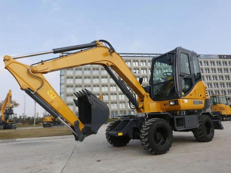China XCMG Hydraulic Wheel Excavator 6 Ton Mini Wheel Excavator Xe60wa
