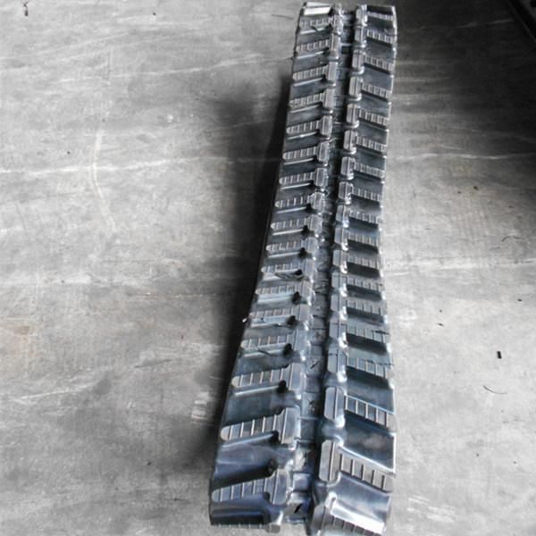 Black Hard Quality Rubber Track Pads 450sb of Bolt on