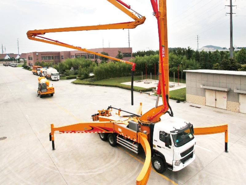Factory Hb30V China Truck-Mounted Concrete Pump for Sale