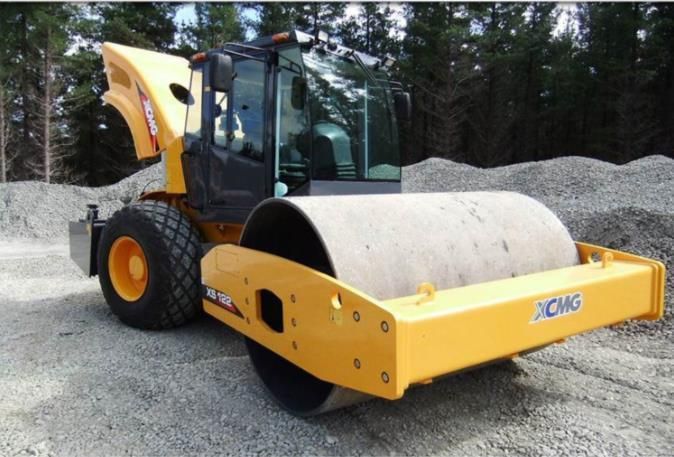 XCMG Official Xs122 12 Ton Single Drum Road Roller Compactor