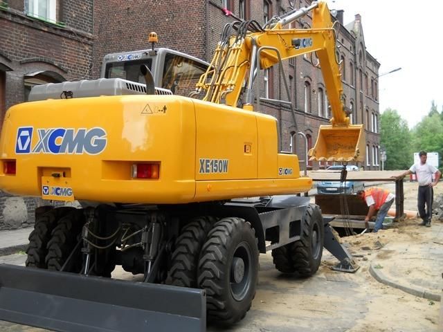 XCMG Xe150W 15ton Wheel Excavator (More Models for Sale)