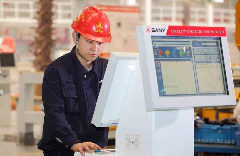 Sany Sy235h1 14 RC Excavator Fuel Consumption with Sany Excavator Main Pump